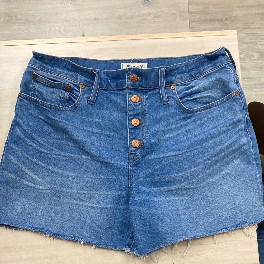 Madewell Classic Blue Jean Shorts sz 32